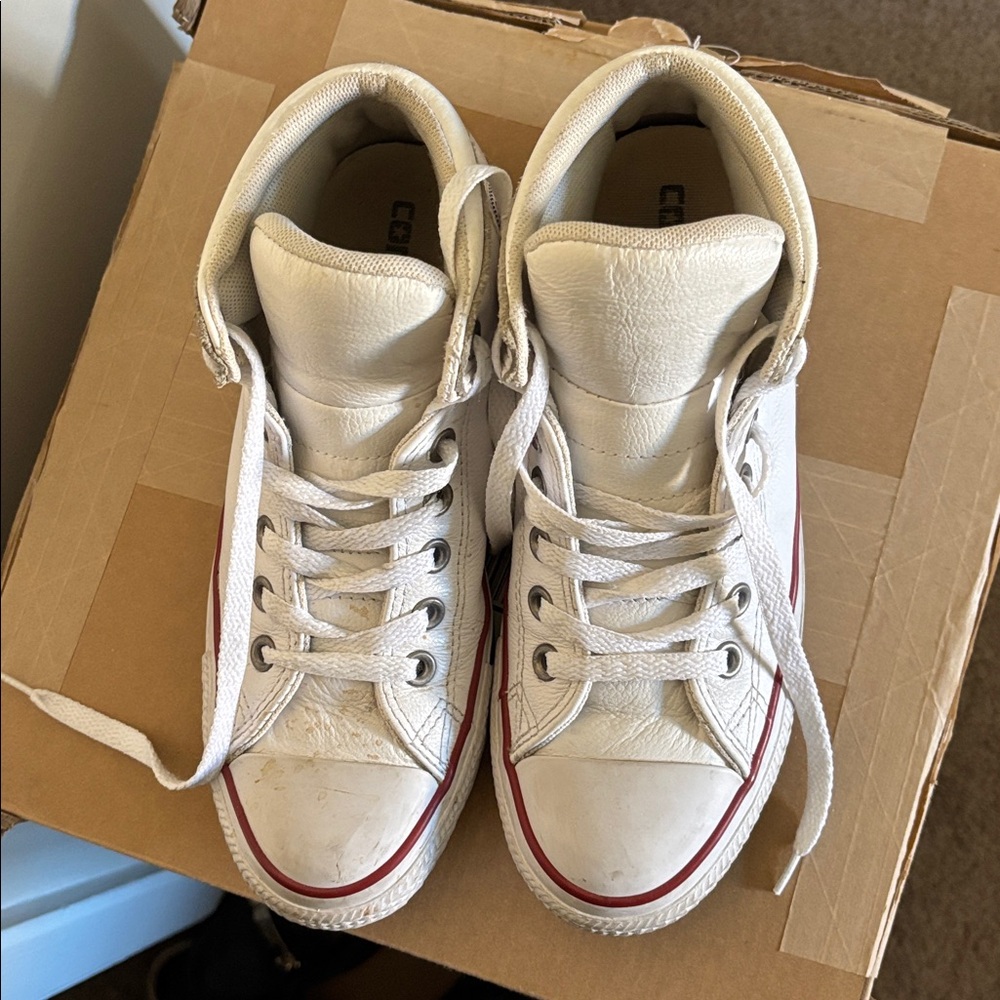 Converse Unisex Leather Chuck Taylor All Star High Street White 6 Lace 151053C